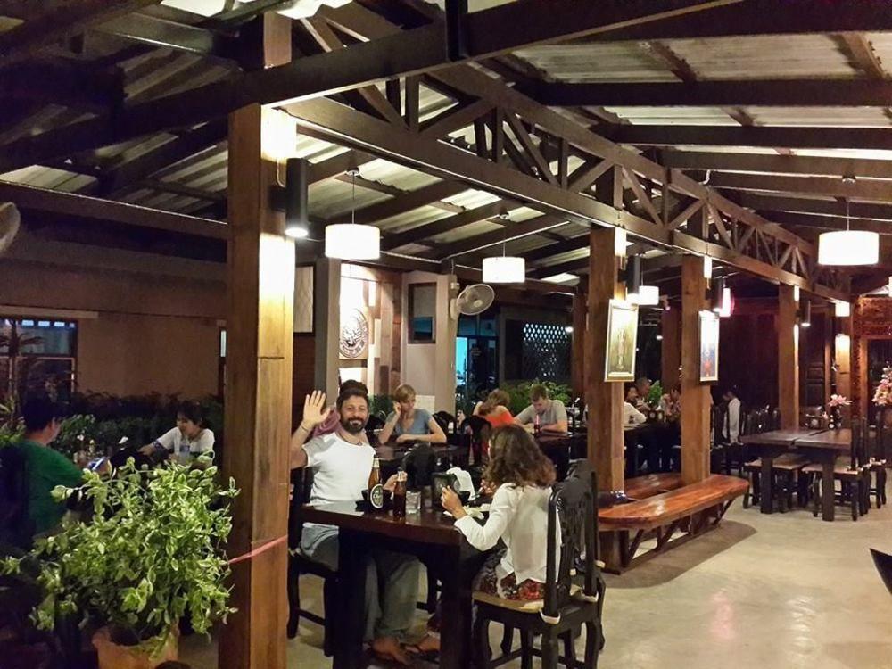Foresto Sukhothai Guesthome Exterior foto